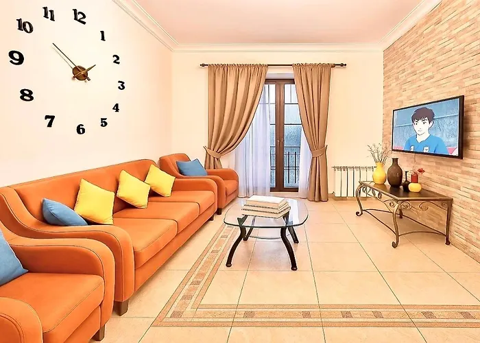 Appartment near Opera, city centre, Yerevan